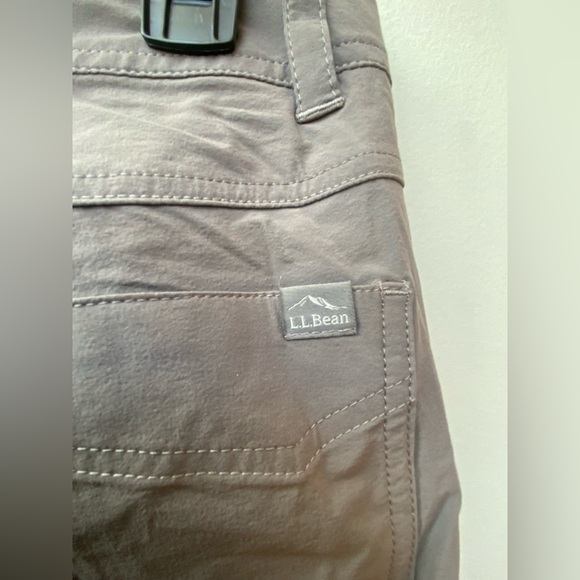LL Bean No Fly Zone Cargo Pant NWT - Picture 5 of 10